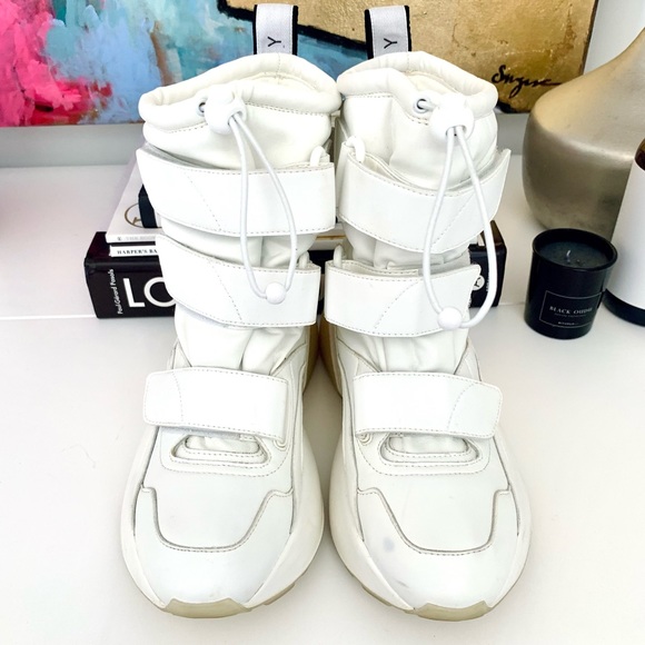 Stella McCartney sneaker boots - Picture 9 of 14